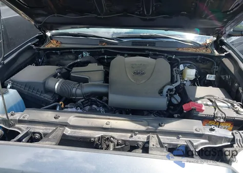 2021 Toyota Tacoma Sr5 V6 z USA, uszkodzony, nr VIN 3TMCZ5AN2MM379421